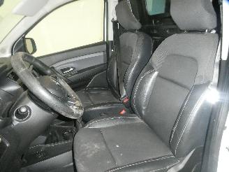 Renault Express 1.5D picture 18