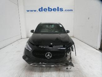 skadebil auto Mercedes GLA  2022/10