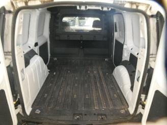 Volkswagen Caddy 2.0D CARGO picture 21