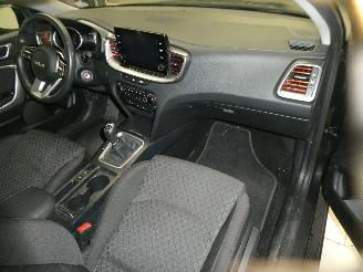 Kia Ceed  picture 11