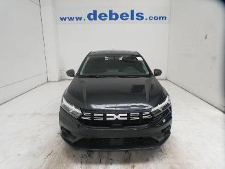 Damaged car Dacia Sandero  2023/6