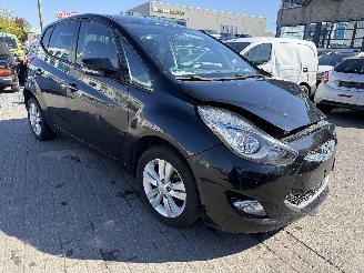 škoda osobní automobily Hyundai Ix20 1.6 CRDI 2013/12