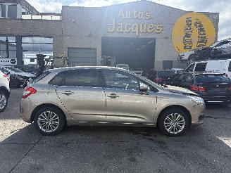 Damaged car Citroën C4 1.6I VTI SEDUCTION 2012/1