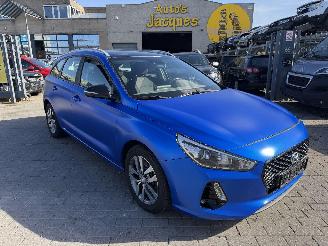 Vaurioauto  passenger cars Hyundai I-30 1.0 T-GDI 2018/3