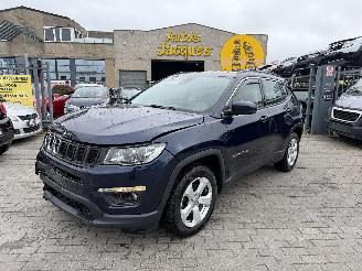 Voiture accidenté Jeep Compass 1.4 LATITUDE 2019/1