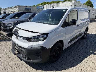 Vaurioauto  commercial vehicles Citroën Berlingo Blue HDI 96 kw L2H1 2025/9