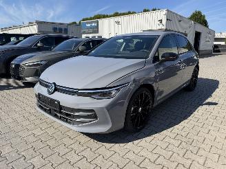 krockskadad bil auto Volkswagen Golf 2.0 TDI Energy / DSG 2026/3