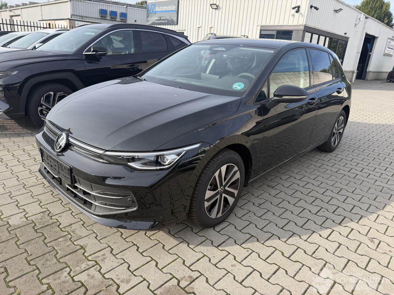 Volkswagen Golf 1.5 eTSI Energy