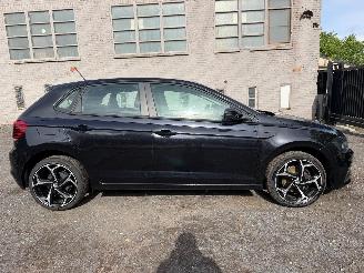 Vaurioauto  passenger cars Volkswagen Polo 1.6 TDI 2019/2