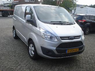 krockskadad bil bedrijf Ford Transit Custom 2.0TDCI 96KW EURO 6 2017/8