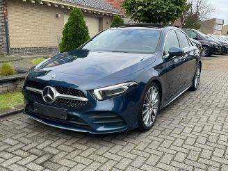 krockskadad bil auto Mercedes A-klasse 200 AMG LINE PANO LED NAVI CAMERA 2019/9