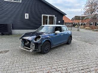 Voiture accidenté Mini Cooper AUTOMAAT 1.5 SPORT NAVI LEER CLIMA CAMERA B.J 07-2021 FULL OPTIONS 2021/7
