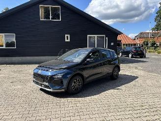 Voiture accidenté Hyundai Bayon AUTOMAAT GDI 100 PK NAVI AIRCO CAMERA LED VIRT DASH B.J 11/2025 2025/11
