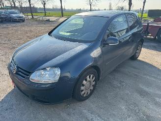 krockskadad bil auto Volkswagen Golf  2006/1