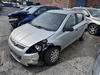  Hyundai I-20 COMFORT 2011/10