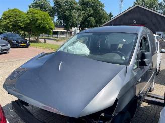 Sloopauto Volkswagen Caddy Caddy IV, Van, 2015 2.0 TDI 75 2019
