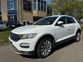 Vrakbiler auto Volkswagen T-Roc T-Roc I, SUV, 2017 1.0 TSI 12V BlueMotion 2018/1