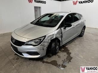 Schadeauto Opel Astra  2020/12