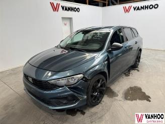 Unfallwagen Fiat Tipo  2021/3