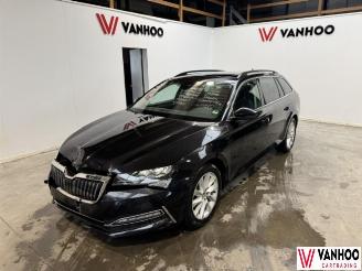 Vaurioauto  passenger cars Skoda Superb  2020/7