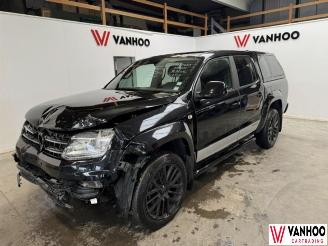 damaged passenger cars Volkswagen Amarok  2020/7