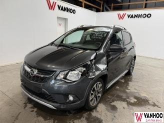uszkodzony samochody osobowe Opel Karl  2018/8