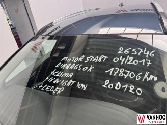 Volvo V-40  picture 25