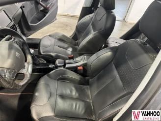 Peugeot 2008  picture 14