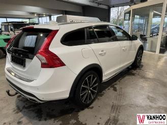 Volvo V-60  picture 5