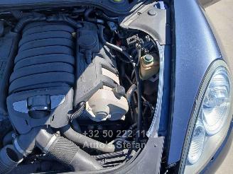 Porsche Panamera 4S picture 17