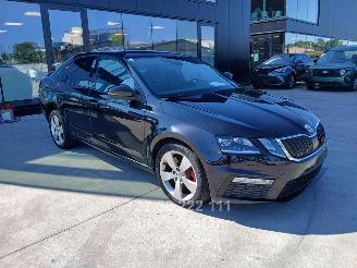 damaged passenger cars Skoda Octavia RS 2018/3