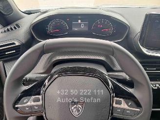 Peugeot 2008 STYLE picture 25