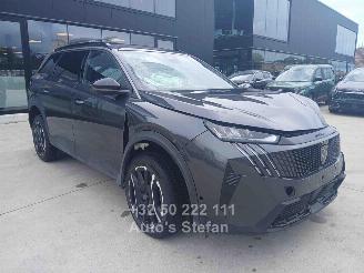 Avarii autoturisme Peugeot e-5008  2025/6