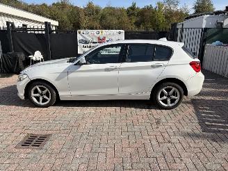 damaged passenger cars BMW 1-serie DIESEL -- AUTOMATIC -- NAVI 2018/6