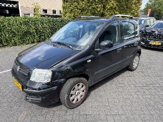 Damaged car Fiat Panda 1.2 Edizione Cool 2010/11