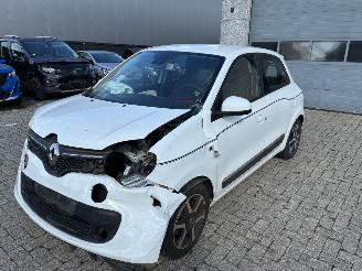 Unfallwagen Renault Twingo RENAULT TWINGO 0.9 AUTOMAAT 2016 2016/9