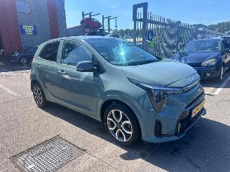 krockskadad bil auto Kia Picanto 1.0 DPI / AUTOMAAT/ EXECUTIVE LINE 2024/10