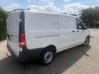 skadebil bedrijf Mercedes Vito 114 CDI LANG AIRCO 210000NAP 2019/11
