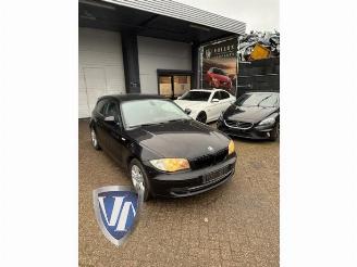 rozbiórka samochody osobowe BMW 1-serie 1 serie (E81), Hatchback 3-drs, 2006 / 2012 116i 2.0 16V 2010/8