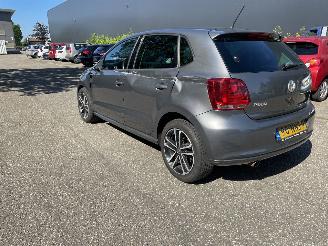 Voiture accidenté Volkswagen Polo 1.2 tsi 2010/6