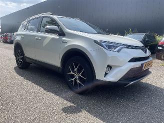 Schadeauto Toyota Rav-4 2.5 hybrid 2017/1