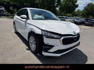 damaged passenger cars Skoda Scala Selection TSI 2025 Navi Klima 2025/7