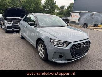 uszkodzony samochody osobowe Audi A1 Sportback 25 TFSI S-Tronic Advanced 2021/1