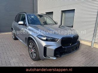 krockskadad bil auto BMW X5 30d xDrive 210KW M Sport Pro Paket Harman 2025/9