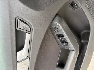 Audi A4  picture 9