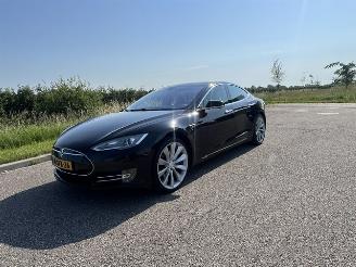  Tesla Model S 85 Signature Performance FREE SUPERCHARGER 2013/9