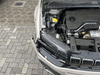 Jeep Avenger 1.2 E-HYBRID SUMMIT picture 7