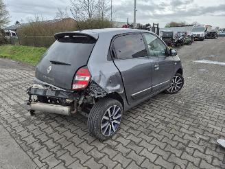 demontáž osobní automobily Renault Twingo 1.0 SCe 2016/4