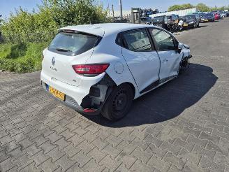 Uttjänta bilar auto Renault Clio 1.5 dCi 2013/10