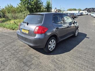 damaged passenger cars Toyota Auris 1.4 VVT 2008/9